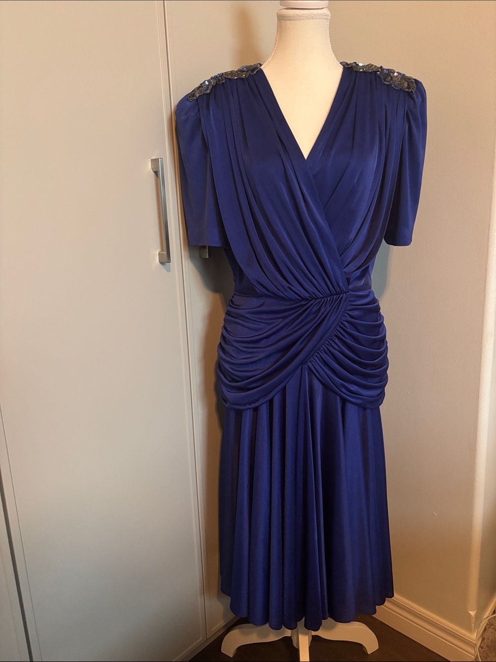 Vintage Filigree Deep Blue Draped Midi Dress with Embellished Shoulders